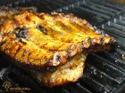 Grilovaná vepřová žebírka na grilu Weber