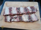 Grilovaná hovězí žebírka na grilu Weber
