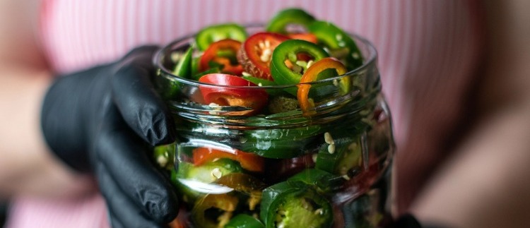 POZOR! JALAPENO PODVODNICE <BR> STERILIZOVANÉ JALAPENO PAPRIČKY